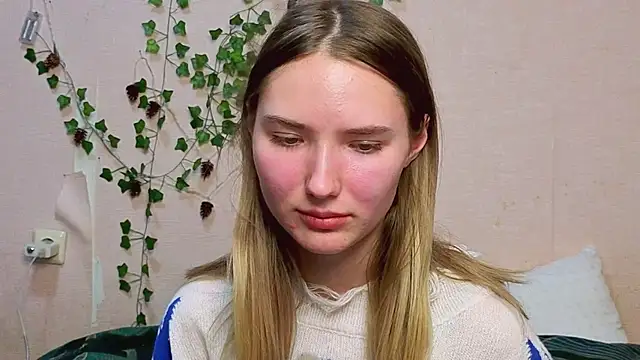  kikiclark   online show from 02-22-26, 07:15