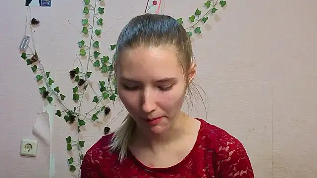  kikiclark   online show from 02-28-26, 08:52