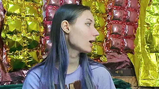  kikiclark   online show from 04-04-26, 07:20