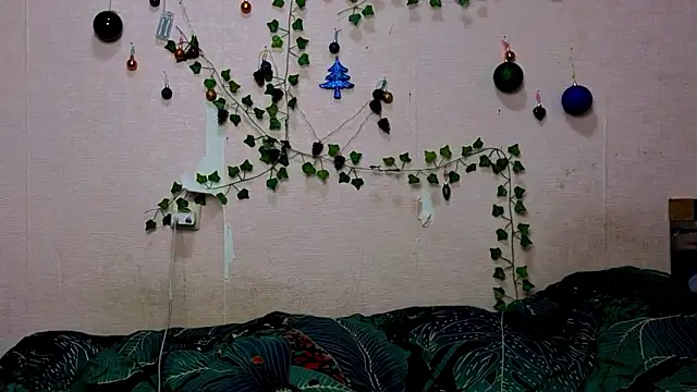  kikiclark   online show from 01-18-26, 08:56