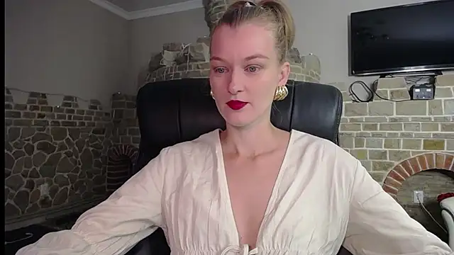 MysticVenus  online show from 09-24-25, 06:42