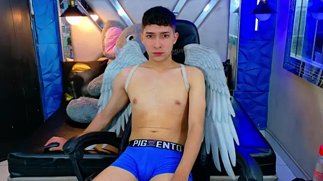 Snapshot of Kygo_Williams chatting on 10-09-25, 01:11 Kygo Williams online show from 10-09-25, 01:11