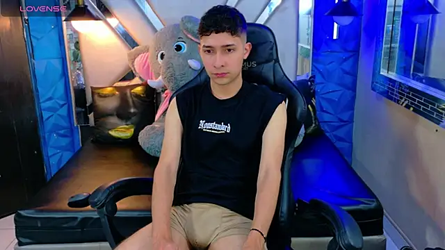 Snapshot of Kygo_Williams chatting on 10-12-25, 12:01 Kygo Williams online show from 10-12-25, 12:01