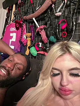 Steffi Snowbunny online show from 02-07-26, 10:18