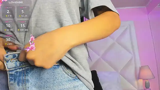 Miaa Smithh   online show from 02-19-26, 11:07