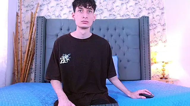 Luke Carter online show from 11-05-25, 01:14