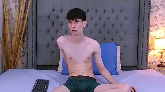 Luke Carter online show from 09-18-25, 01:03