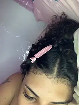 luluzinhax online show from 02-20-26, 05:26