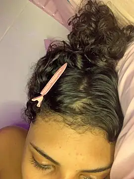 luluzinhax online show from 02-21-26, 03:30