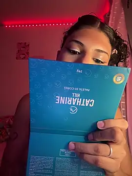 luluzinhax online show from 04-08-26, 03:41