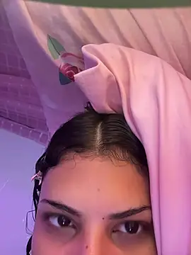 luluzinhax online show from 04-09-26, 03:19