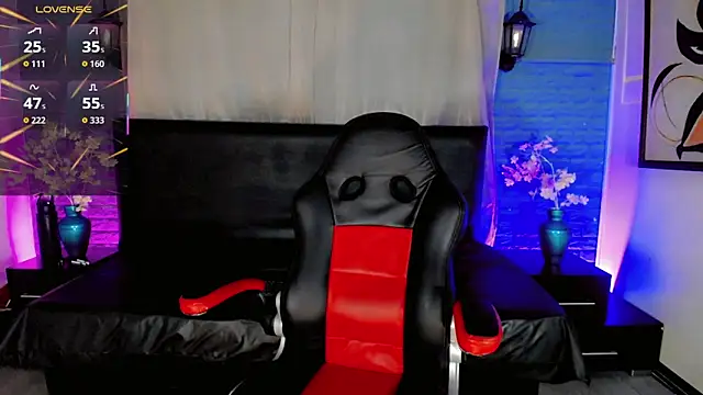 Cristal Villael online show from 09-09-25, 03:27