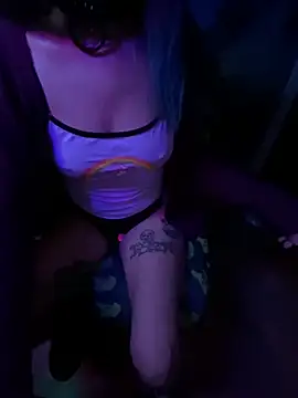 Snapshot of mmmminaDarling chatting on 02-21-26, 04:58 mmmminaDarling online show from 02-21-26, 04:58