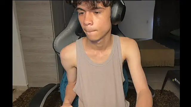 OopsAgain  online show from 01-13-26, 05:28