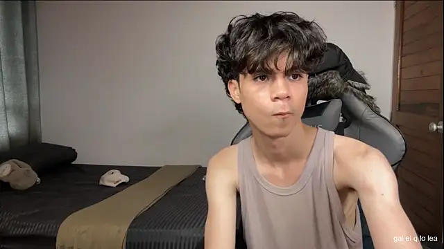 Snapshot of OopsAgain_ chatting on 03-03-26, 08:27 OopsAgain online show from 03-03-26, 08:27