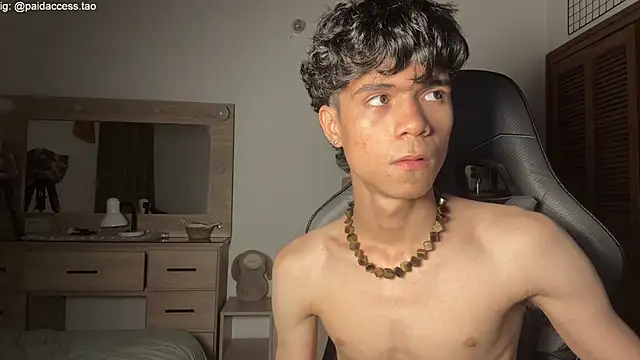 OopsAgain  online show from 06-11-26, 12:32