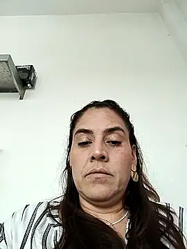 denissebombon online show from 02-10-26, 09:36