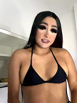 Snapshot of Britany_dirty chatting on 09-09-25, 07:45 Britany dirty online show from 09-09-25, 07:45