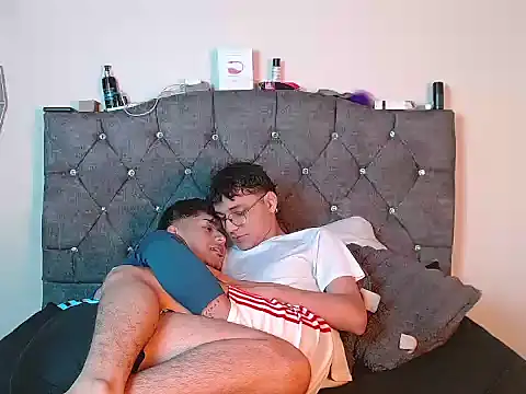 Snapshot of logan_willyams_ chatting on 09-29-25, 09:20 logan willyams online show from 09-29-25, 09:20