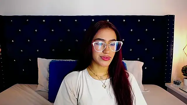 miss aris online show from 10-29-25, 05:39