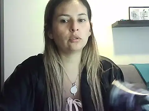 Valery  Rouse  online show from 05-17-26, 04:29