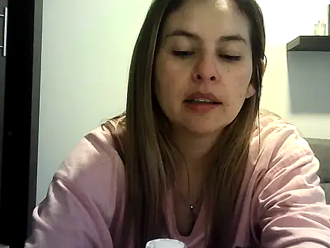Valery  Rouse  online show from 04-23-26, 12:11