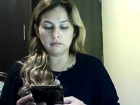 Valery  Rouse  online show from 03-10-26, 11:31