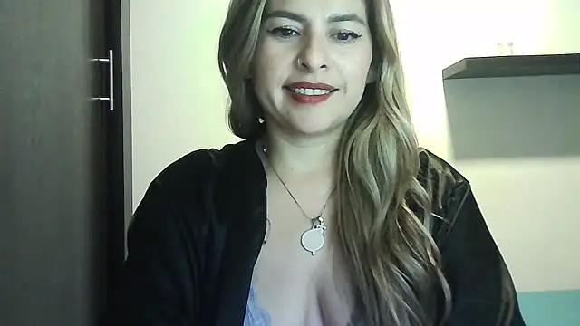 Valery  Rouse  online show from 03-28-26, 03:07