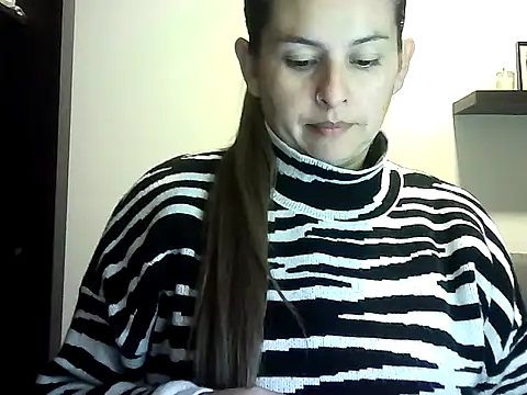 Valery  Rouse  online show from 04-18-26, 02:14