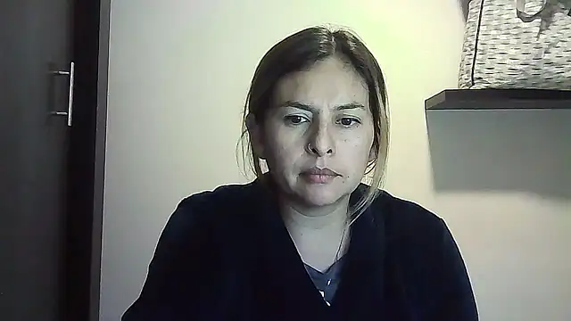 Valery  Rouse  online show from 04-10-26, 12:28