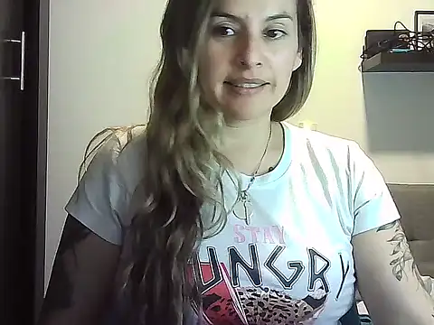 Valery  Rouse  online show from 04-30-26, 10:25