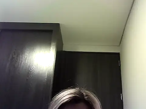 Snapshot of Valery__Rouse_ chatting on 10-05-25, 09:49 Valery Rouse online show from 10-05-25, 09:49