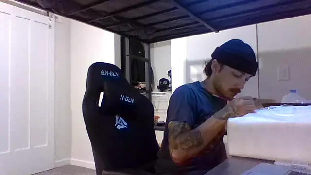 Jbenz420 online show from 06-12-26, 05:10