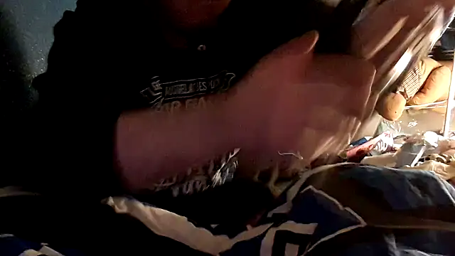 GeilerHSVFAN1989 online show from 12-16-25, 08:02