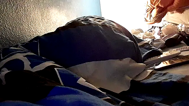 GeilerHSVFAN1989 online show from 12-22-25, 04:12