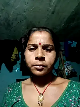 Snapshot of Hot_era chatting on 10-31-25, 03:08 Hot era online show from 10-31-25, 03:08