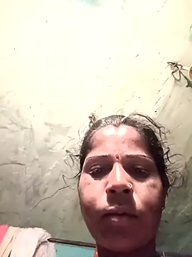 Snapshot of Hot_era chatting on 09-10-25, 08:30 Hot era online show from 09-10-25, 08:30