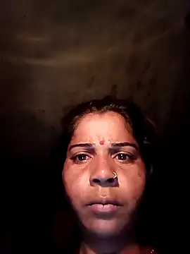 Snapshot of Hot_era chatting on 09-21-25, 10:37 Hot era online show from 09-21-25, 10:37