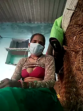 Snapshot of Hot-honi chatting on 09-25-25, 12:33 Hot-honi online show from 09-25-25, 12:33