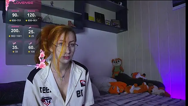 DaddysLittleSlutfox online show from 02-14-26, 01:55