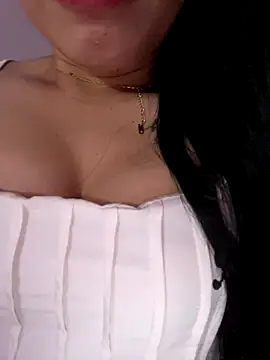 Bear-cute00 online show from 09-11-25, 02:28