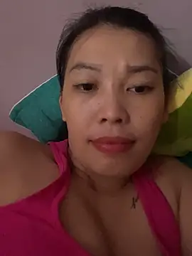 Bear-cute00 online show from 09-25-25, 12:33