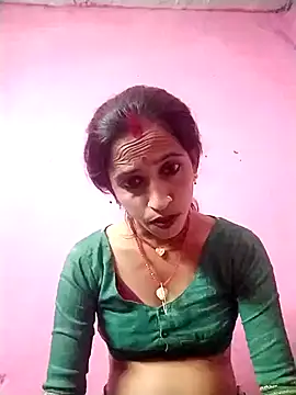 Snapshot of Cut_suman chatting on 10-13-25, 04:30 Cut suman online show from 10-13-25, 04:30