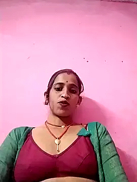 Snapshot of Cut_suman chatting on 10-14-25, 04:35 Cut suman online show from 10-14-25, 04:35