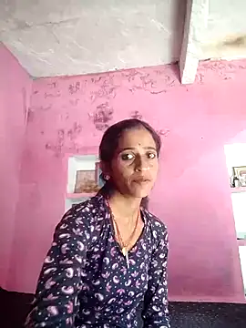 Snapshot of Cut_suman chatting on 10-10-25, 04:35 Cut suman online show from 10-10-25, 04:35