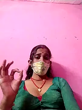 Snapshot of Cut_suman chatting on 10-18-25, 02:30 Cut suman online show from 10-18-25, 02:30