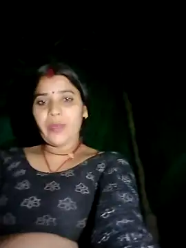 Snapshot of Sabnam_kohli chatting on 11-04-25, 04:22 Sabnam kohli online show from 11-04-25, 04:22