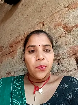 Snapshot of Sabnam_kohli chatting on 12-16-25, 05:44 Sabnam kohli online show from 12-16-25, 05:44