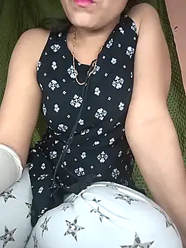 Hott Archana online show from 11-18-25, 06:11