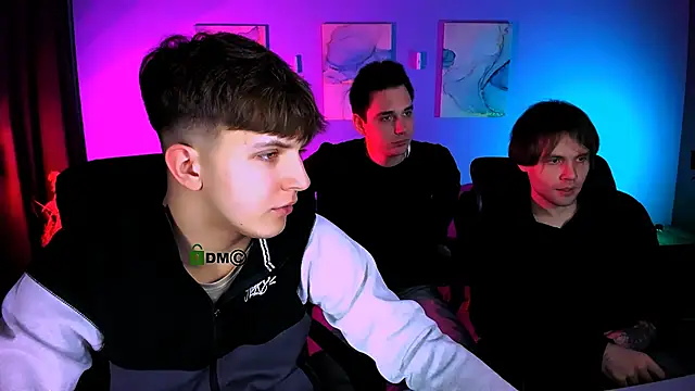 travis wolf  online show from 02-16-26, 09:41